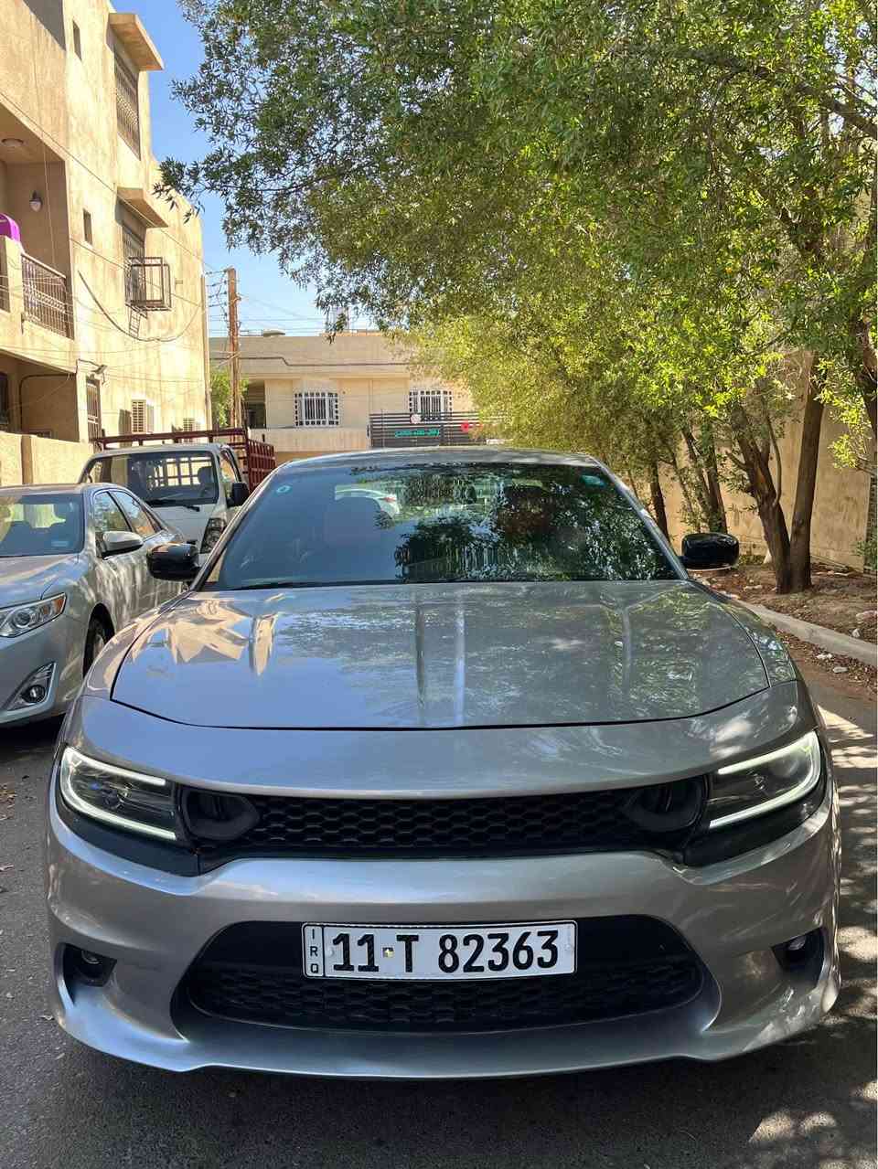 بيع او مراوس 
*********** 📞
🚘 دوج جارجر    
▪️ محرك  v6 3600  
▪️ رقم: بغداد بسمي  
✨ المواصفات:
▫️ كشن جلد + كهرباء 
▫️ قطعتين تبريد 
▫️شفتات  
▫️ شاشة جبيرة  
▫️ تحكمات ستيرن
▫️ بصمه تشغيل 
▫️لايت زنون+ لد نهاري  

( ملاحضه السياره بيها 4 قطع صبغ وبنيد مبدل اصلي بدون صبغ + تعمير بلغد   )

📍 الموقع: بغداد - السيدية بغداد, العراق
