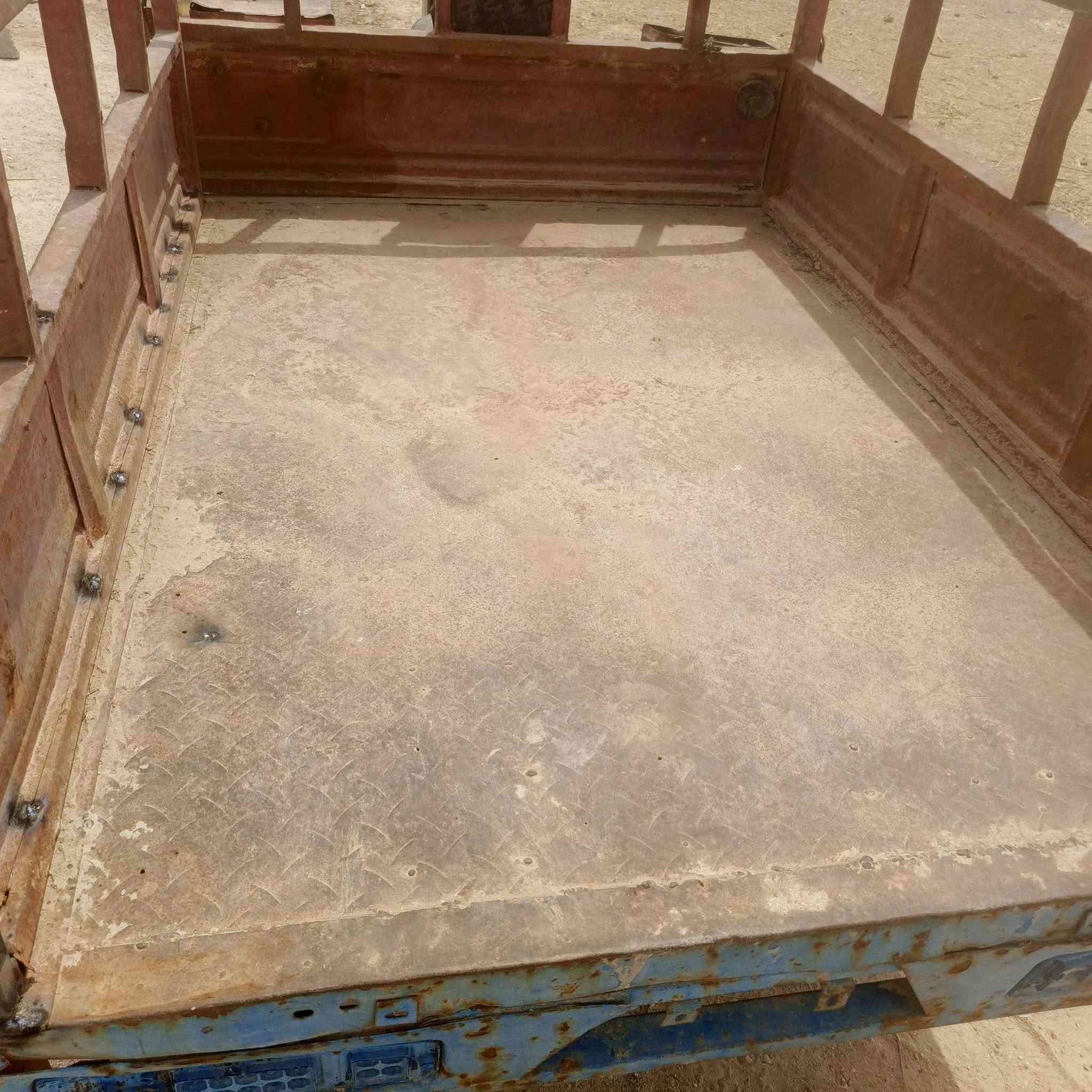 السلام عليكم ستوته للبيع موديل 15 كلك  محرك 23السعر 650وبيها مجال ***********
