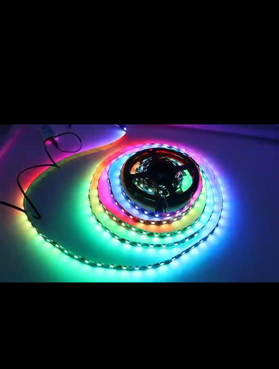 🔥 رجعت وتوفرت من جديد 🔥

✨ نشرة لاصقة RGB بـ 10 ألوان مختلفة
🎮 مع ريموت للتحكم الكامل
📏 طول 5 متر
🏠 تضيف لمسة خيالية لغرف النوم، الصالات، والديكورات

💯 سهلة التركيب وإضاءتها قوية وجذابة

🚚 التوصيل:
📍 البصرة 3 
📍 باقي المحافظات5 

📩 للحجز والاستفسار راسلنا الآن قبل نفاد الكمية ✨ بغداد, العراق


**إذا كنت صاحب هذا الإعلان وتريد حذفه لأي سبب، رجاءا أرسل رسالة إلى الدعم الفني**