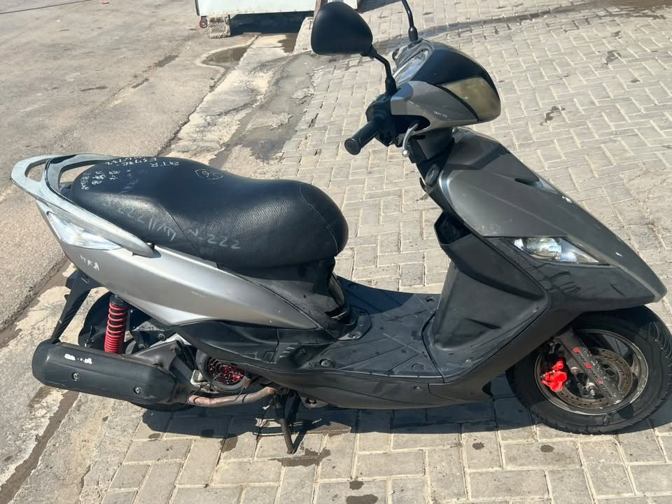 للبيع ثعلب كابريتر سرعه ١٤٠ مكفوله السعر ٨٢٥ الف عنوان الشعب ***********
