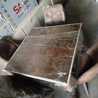 ميوزة طعام • ٤ كراسي • مستعمل نضاف