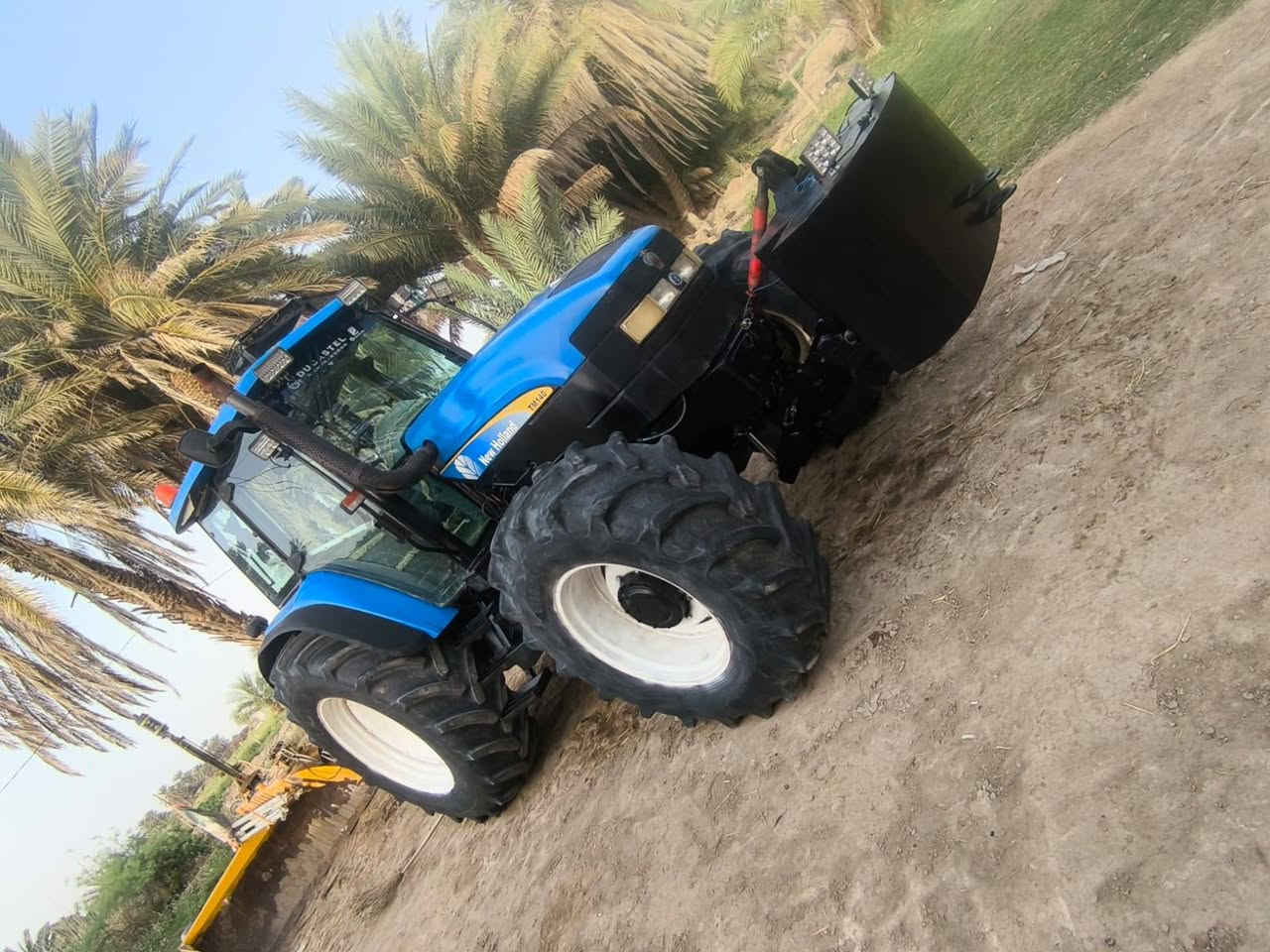 مكينه 140 لبيع او المراوس بحجم 80او 90 او 100 المكان الناصريه الشطره***********
