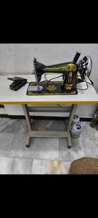 غراض للبيع المكان بغداد الاعظميه  شارع عمر  السبلت طن ونص ب200   الثلا...