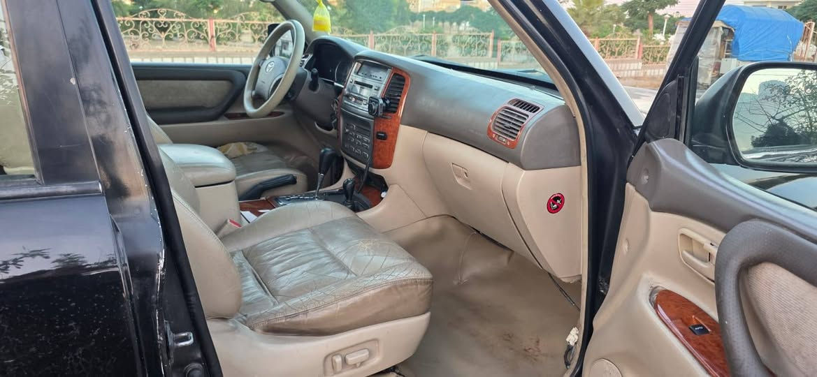 مۆنیکا 
2004 VX.R
ڕەنگ ڕەش تەبدیل ڕەنگ کراوە
8پستۆن
جەگ 
سڵایت
ئۆتۆماتیک 
گێڕ خەریتە
دەبڵ تەنکی 
دەبڵ ئەکسل 
ناوزەرد
تەبریت مەرکەزیو
سەلاجە مەزبوت
سوکان کارەبا
تەبریت لەمس 
سوکان ڤۆلیۆم

سەنەویو ژینگەو ڕێگاو بانو ڕەقەمی تازەیە تا2031 تەحویلو غرامەبەشەرت 

سەیارەکە عام بۆیاخە لەسەر ساخی تەبدیل لەون کراوە دەعمو لێداوو قرچی نیە 
گێڕو مەکینەو ئەکسلو تەبریت و مەرکەزیو سەلاجەو هەموی بەشەرت 
سعری  135 گڵاو معاملە
0️⃣7️⃣5️⃣0️⃣1️⃣8️⃣9️⃣1️⃣0️⃣0️⃣3️⃣
0️⃣7️⃣7️⃣0️⃣1️⃣5️⃣8️⃣4️⃣1️⃣2️⃣5️⃣ شمشمل, السليمانية
