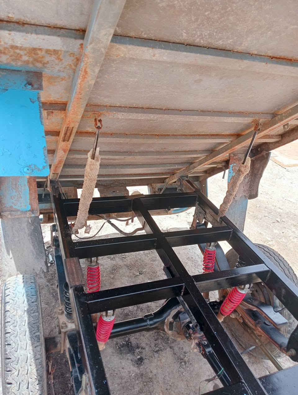 ستوته أوباما فحل اللبيع مديل 20 

شغاله سلف هندر كهربايات كاملة 

العنوان بغداد مدينة الصدر 

رقم الهاتف ***********
