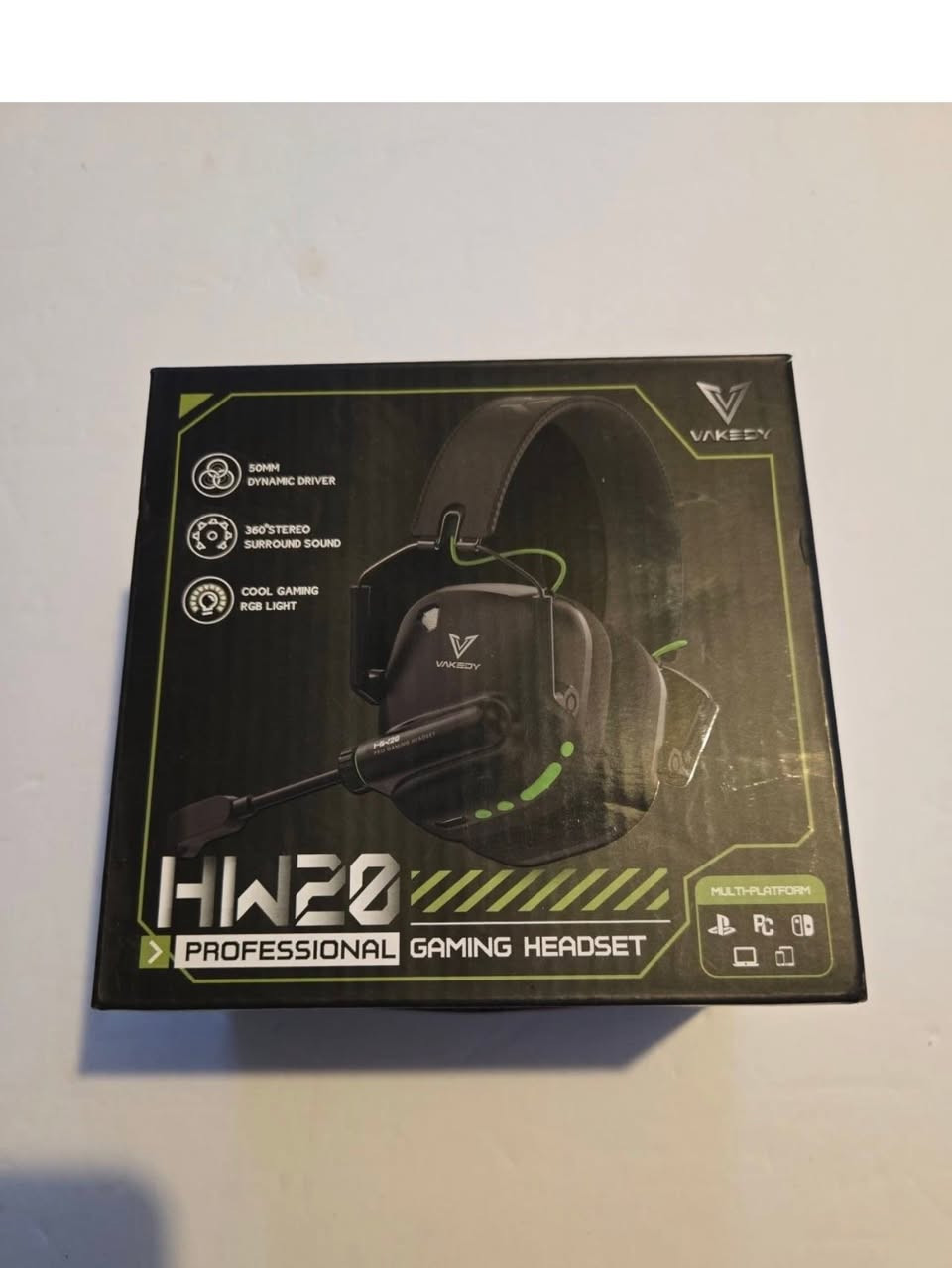 ارفع مستوى تجربتك في الألعاب مع سماعة VAKEDY HW20 الاحترافية! 🎮🎧
سواء كنت تلعب على الكمبيوتر، أو PS5/PS4، أو حتى السويتش والموبايل، هذه السماعة هي رفيقك المثالي لتحقيق الفوز.

✅ صوت محيطي 360 درجة: لتسمع كل حركة حولك بوضوح.
✅ مشغلات صوت ديناميكية 50 مم: لتجربة صوتية غامرة.
✅ إضاءة RGB: تصميم أنيق يضيف لمسة مميزة لـ "سيت أب" الألعاب الخاص بك.
✅ متوافقة مع كل المنصات: PC، بلايستيشن، نينتندو، وأجهزة الموبايل.
لا تدع أي تفصيل يفوتك في لعبتك القادمة! 🚀
#Gaming #Vakedy #GamingHeadset #PCGaming #PS5 #سماعات_ألعاب #جيمينج


**إذا كنت صاحب هذا الإعلان وتريد حذفه لأي سبب، رجاءا أرسل رسالة إلى الدعم الفني**