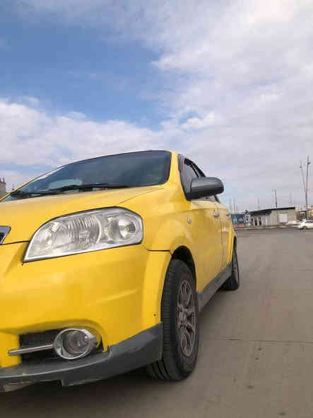 افيو2009 وارد خليجي
كير عـــأدي
محرك شرط كير شرط 
رقم انكليزي سنويا ماضللها شي 
محرك 4 اسلندر مالها الاصلي 
هيه (0) 
غرمات (0) 
البيع تحويل فقط 
صاحبها الشرعي اني 
مزوده. بسستم سمعات MG
+دمام دائري، 
السياره جاهزه بيها جاملق خلف السايق البقيا  
تلقيطات 
الستفسار ***********
مكان السياره موصل حي صدام 
سعرها 63 بيها مجال بصيططط !
