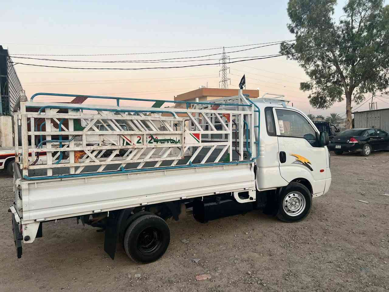 كيا2008
محرك3000
بيها صبغات جمالية
رقم بغداد
تخم تاير 
شاصي مكفول 
صدر نضيف
السعر80$وبيها مجال
العنوان ديالى خان بني سعد 
للاستفسار ***********
***********
