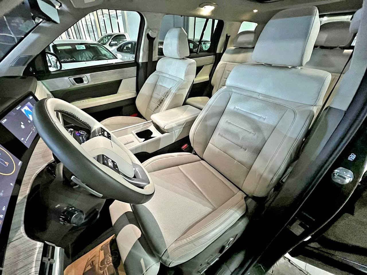 ســــــلام عـــلـیــکـم
هــــــونداي سـنـتـافـي كـلـكرافي فول 
مودیل 2024 شکل جدید
فول فول مواصفات 1/1 
ســعـر : [ 218 ] ورقە فـقط بی مجال
سـیارة بجم خلف كبس شرط 💯
لون مومیز زیـتـونـي
سـیارە بیها جملغ و باب خلفی سبوغ نص باب سکن ✔
مکانین سخیر تعدیل بارد 
مـاشـیة عشرتالاف بعد ماماشی 
مواصفات فول فول ⬇
بسمة 
بریك بسمة 
دبل بانوراما 
داتاشو امامی
خمس کامرات 360 درجە 
مرایە: رادار + ایشارە + شفت 
داخل لونین زیتونی + کریمی 
داخل لید کامل 
پردات خلفی 
کشینات حار + بارد 
تتفیو تبرید 
کشینات خلفی هیتر 
کیشینات  کامل کهربایی
كشینات جلد 
کشن vip
داخل مـلکی
سبعە راکـب 
شاشە متواصل کبیر
کیج الکترونی 
تلات نیضمات 
نورمان ایكو سبورت 
وایرلیس مبایل 
ستیرین هیتر 
ستیرن شفت
بوابة امامی 
سندوق شفت كهربایی
سقـف شـامـو 
لایت لید LED زینون لادی 
بگلایت لید 
حساسات امامی خلفی 
رادارات امامی خلفی جانبی 360 
ویل کروم
بلاک توپ کولە اسود  
تربرید تلات قتع 
بعد بیها هوای مواسفات 
عنوان اربیل داخل معارض 
***********اسيا و واتساب فایبر 
*********** کورک فقط أربيل, العراق
