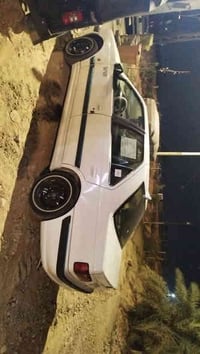 للبيع سياره بيجو بارس موديل 20 كير  مكينه مكفولات مظروبه بجم امامي الس...