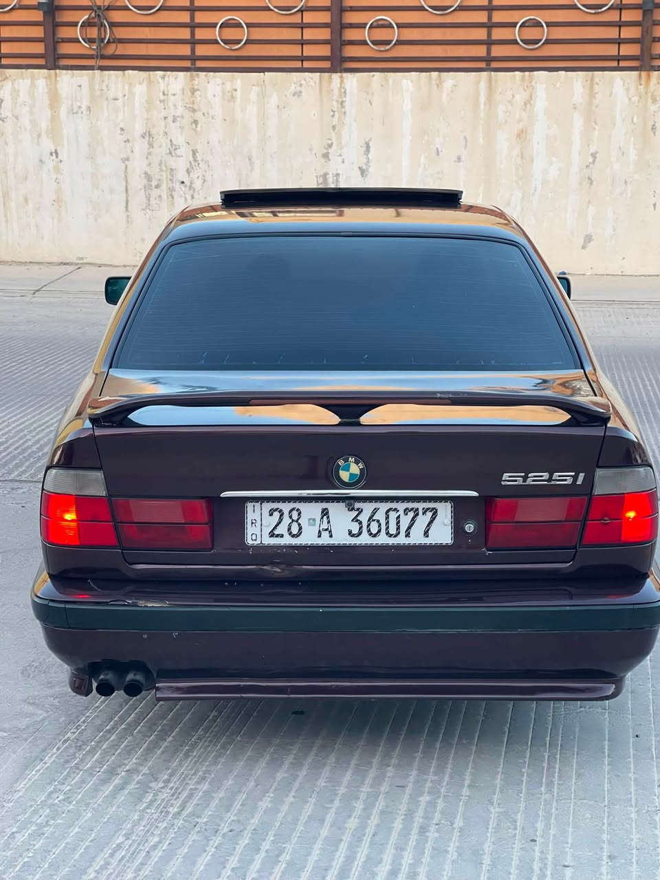 BMW1992 محرك 2500 مسكر عدله

فتحه سلايت 3 طكات شغال 
محرك 2500 مسكر عدله 
داخل جلد 
غرفه جديده بلاد 
ويل خليه 15 بلاد مع تخم تاير 
رقم نجف الجديد باسمي مداور ثاني يوم 
مصبوغه جماليه
كور جديد 
قبق ولفات جديد 
بيها خيط بخار قليل 
تبريد شغال 
تدفئه كشنات الاماميه 
سعرها 63 و بيها مجال 

مكانها النجف الاشرف 
***********
