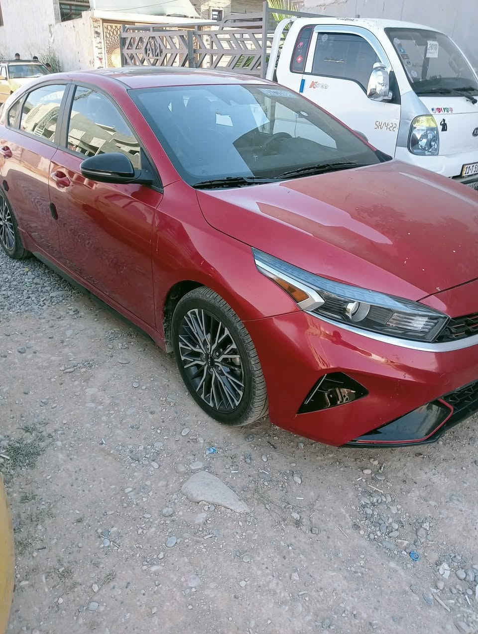 السلام عليكم عندي سياره فورتي 24 فول جيتي لاين محرك 20 دوش كشن حار بارد فول بدوان رقم تترقم نينوى ماشيه 25 شاشه كبير قطعتين تبريد بيها تبديل جاملغ لامامي جهة السائق شبرين بل بواند صبغ وبل باب هم شبرين صبغ السعر 140 قفل🔒


**إذا كنت صاحب هذا الإعلان وتريد حذفه لأي سبب، رجاءا أرسل رسالة إلى الدعم الفني**