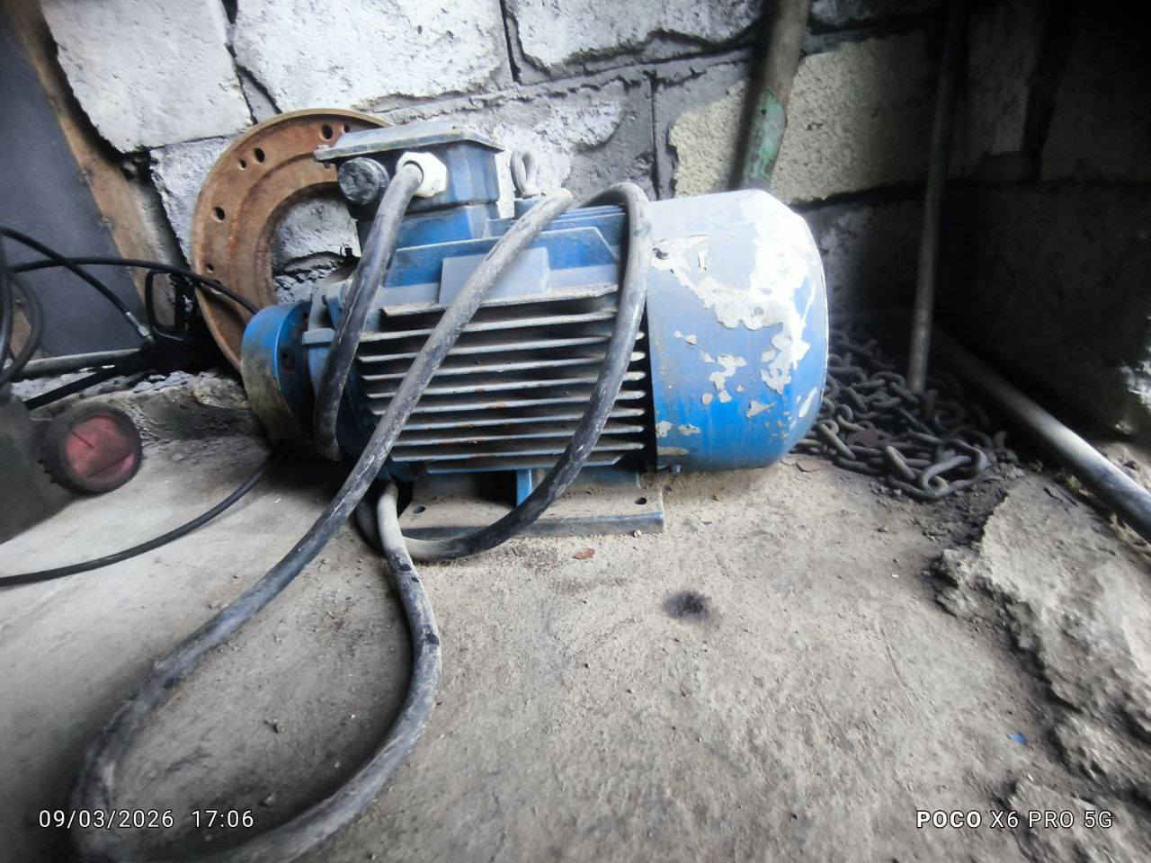 السلام عليكم
موطور 3 فيز 20 حصان 1500 دوره
مع مروحه مع كوبل 
مكان الانبار الخالديه السعر 650 الف 

***********
