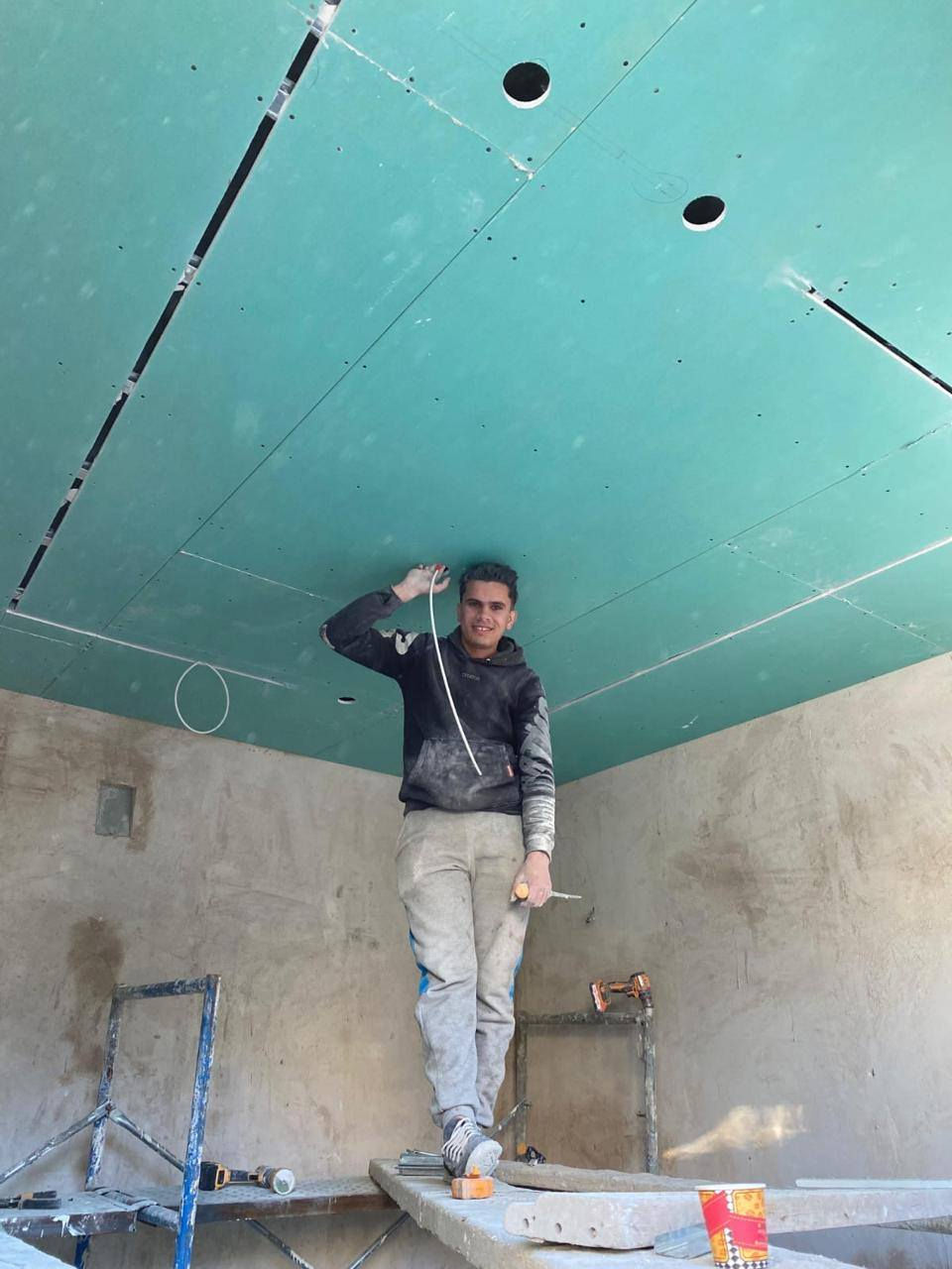 خلفه جبس بورد مصري شغل درجه اولى تسليم مهندس اشتغل كرسته وعمل كامل مع الصبغ وتفتيح الاسبوت لايت واليد بروفايل ت واتساب ***********
