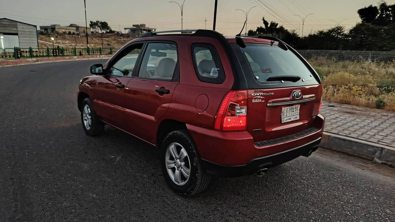 للبيع سبورتج
وارد خليجي موديل2009
السياره كلها وظع شركه 
ما مفتوح بيها برغي سنويه وهزه جدد
السياره بدون صبغ
جاملغ مبدل اصلي نفس الون اثر شخط السياره حيل نظيفه وجاهزه السعر 95
وبيها مجال ***********
