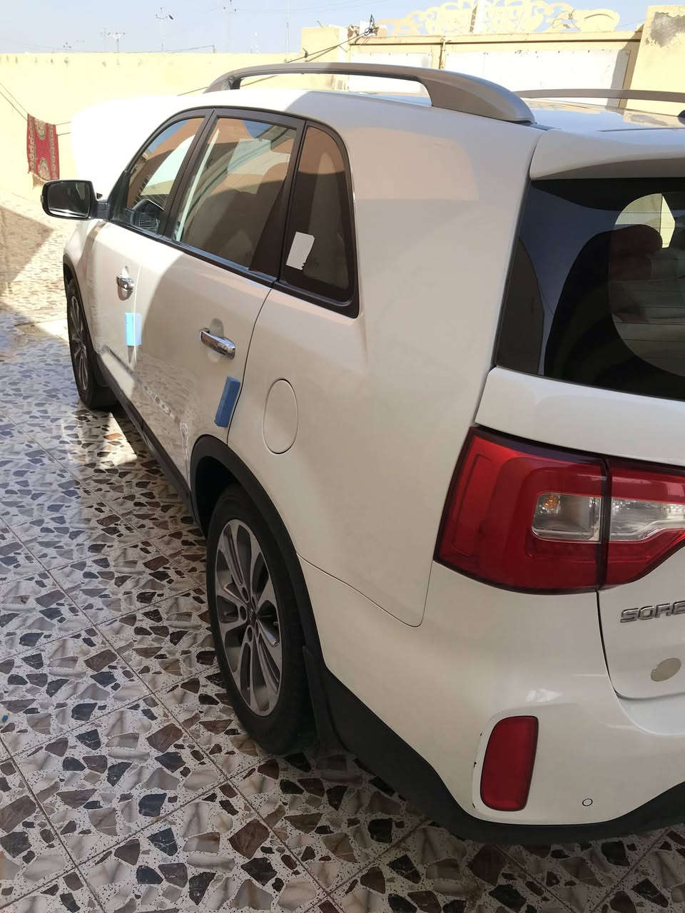 السلام عليكم سياره سورنتو 2014 خليجي مكفوله كفاله عامه فول واحد عله واحد ٦ستندر رقم كربلاء انكليزي بسمي سياره ماشيه ١١٦ اتصل ***********
