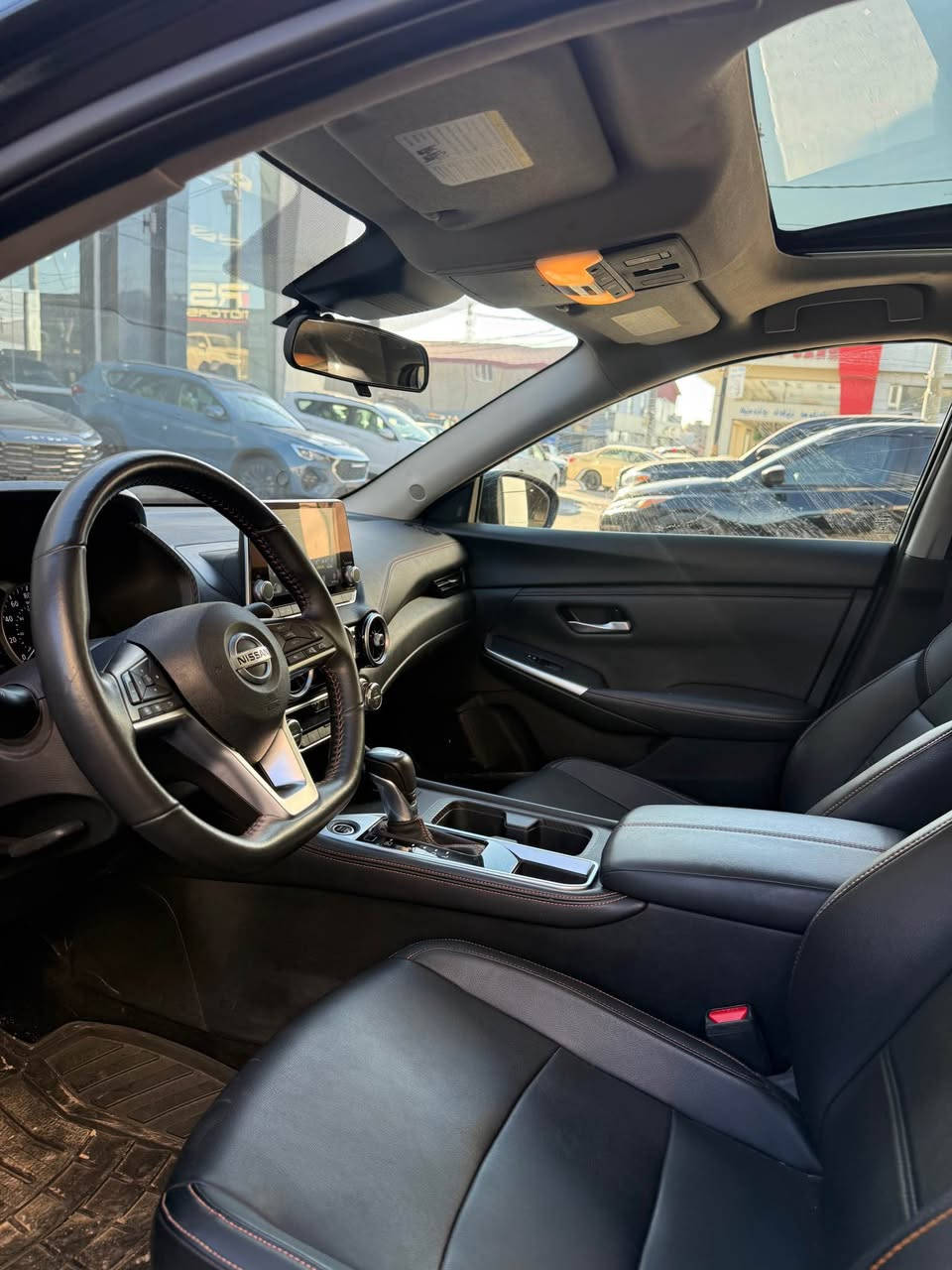 Sentra SR 2023 
سنترا فول فول SR 
بجم خلفي سيارة كبس بابين و جملخ صبخ
ايرباك بردة سيستم 
السعر 140ورقة شوية مجال
***********☎️ دهوك, العراق
