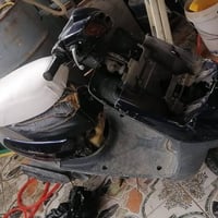 دراجه للبيع تكطع رايدلها كابريته مكينه شغاله مابيها اي خلل دراجه طافيه...