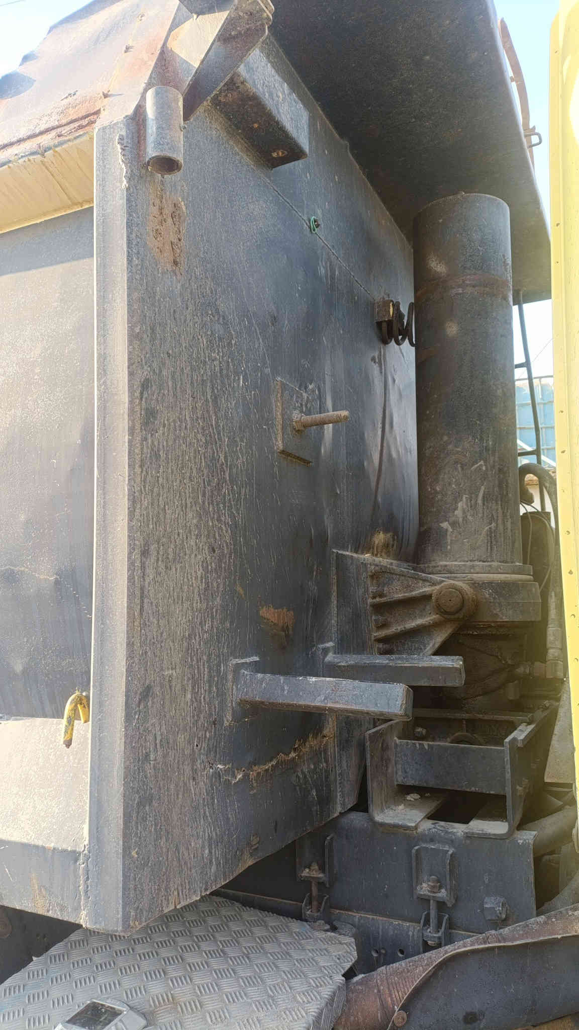 للبيع بديات اثنين مال اسكانيه الطول 6 سعرهن 45 اثنينهن *********** مكاني بصره
