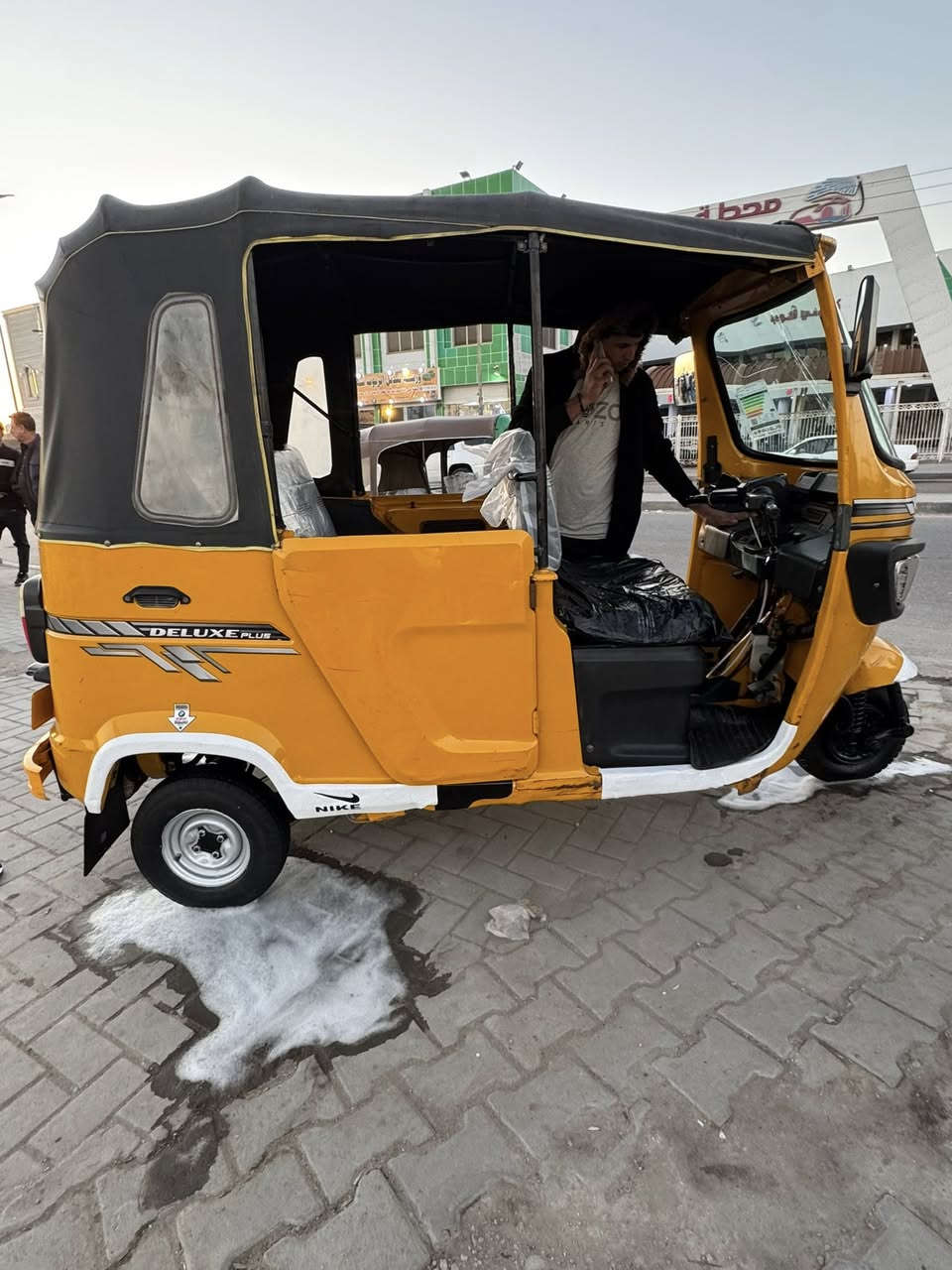 ￼ للبيع ￼￼ رقم الهاتف ***********. ￼21. 12
