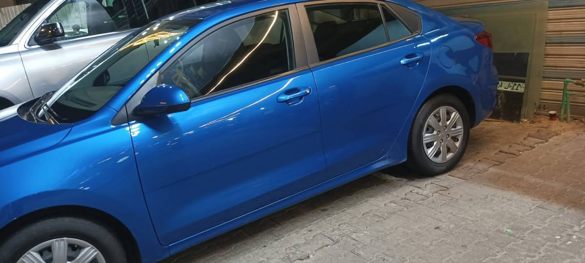 كيا ريو /23/ماشيه /36/ حادثها جاملغ وصندك ليبل واحد ماكو تبديل  فول مواصفات عدا بصمه وفتحه 
باسمي  السعر (10/800) وبيها مجال 
رقم الهاتف (***********)
