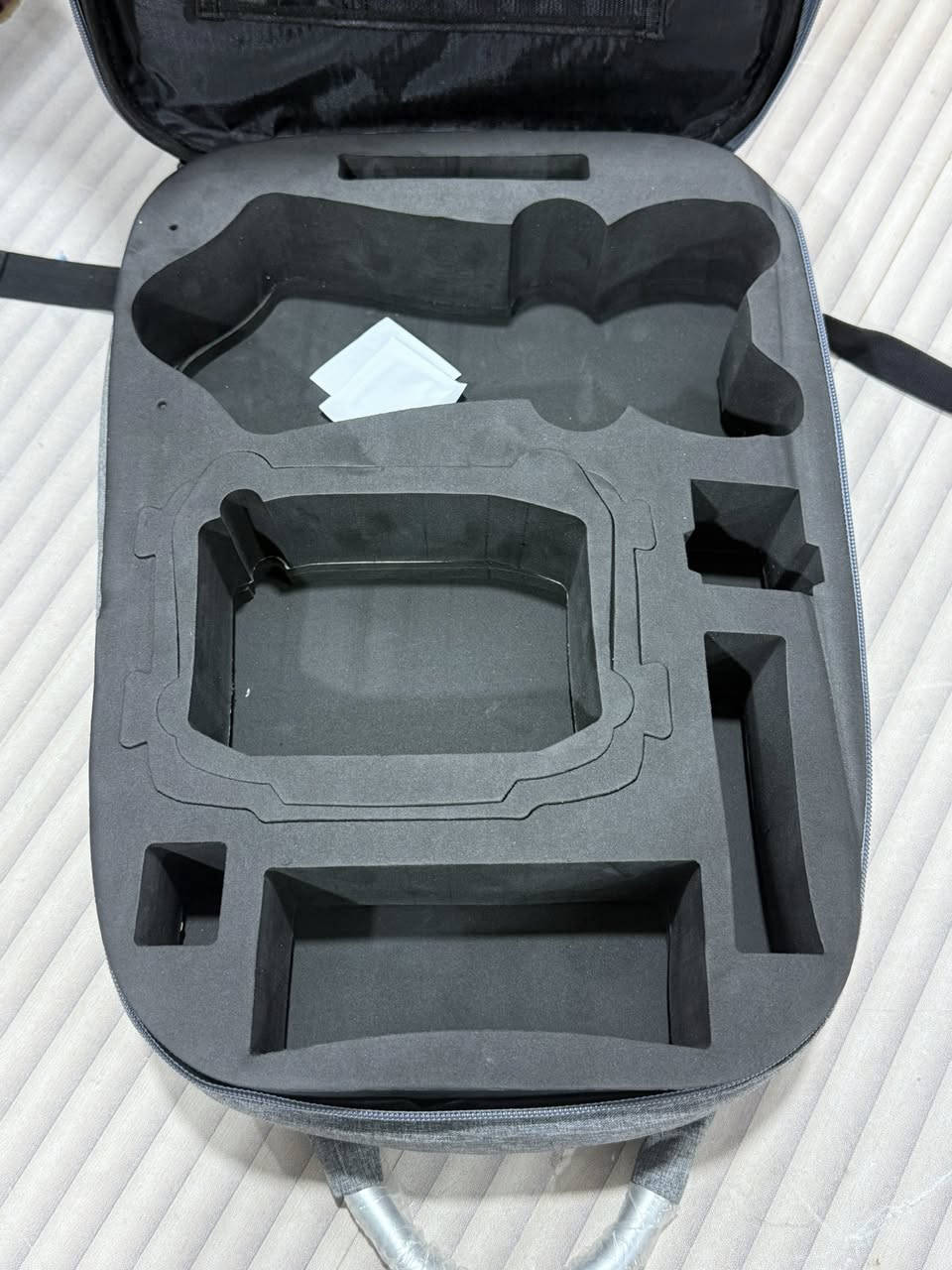 جنطة درون مفوله اعلى سعر ابيع


**إذا كنت صاحب هذا الإعلان وتريد حذفه لأي سبب، رجاءا أرسل رسالة إلى الدعم الفني**