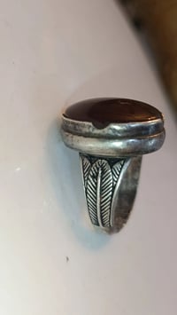 خاتم فضة • عقيق يماني • نقش يدوي