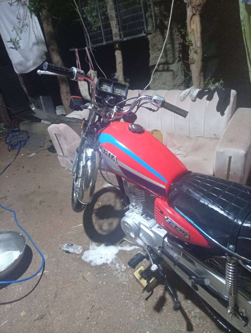 سلام عليكم انتيكا للبيع ارشا موديل 25بل جيس سبانه ماممدود عليه سكنر الدراجه مال شغل س
550وبيه مجال بسيط للشراي***********
