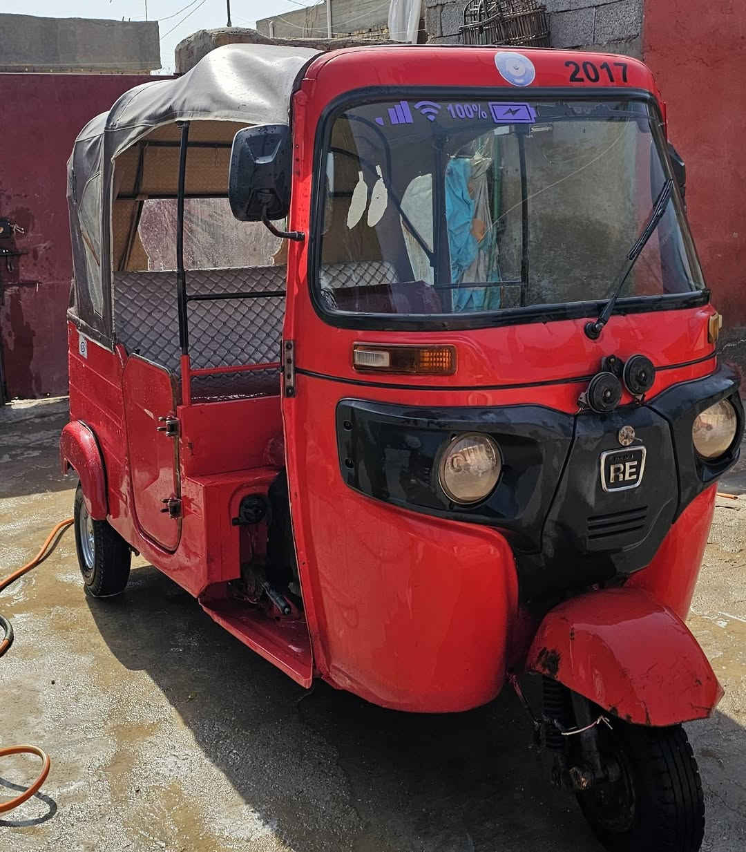 السلام عليكم  تكتك2017 شهر 12 محسوبه على 18 رقم  وسنويه ذي قار
20مكينه خير من الله  وناعمه مكفوله من التنقيص والتبخير والصوت 
الكشر مكفول من الصبغ فقط الدوس معمره 
وتواير جبلي اصلي 
السعر 4و400وبيها مجال الشراي 
المكان ناصريه رفاعي
***********
***********
