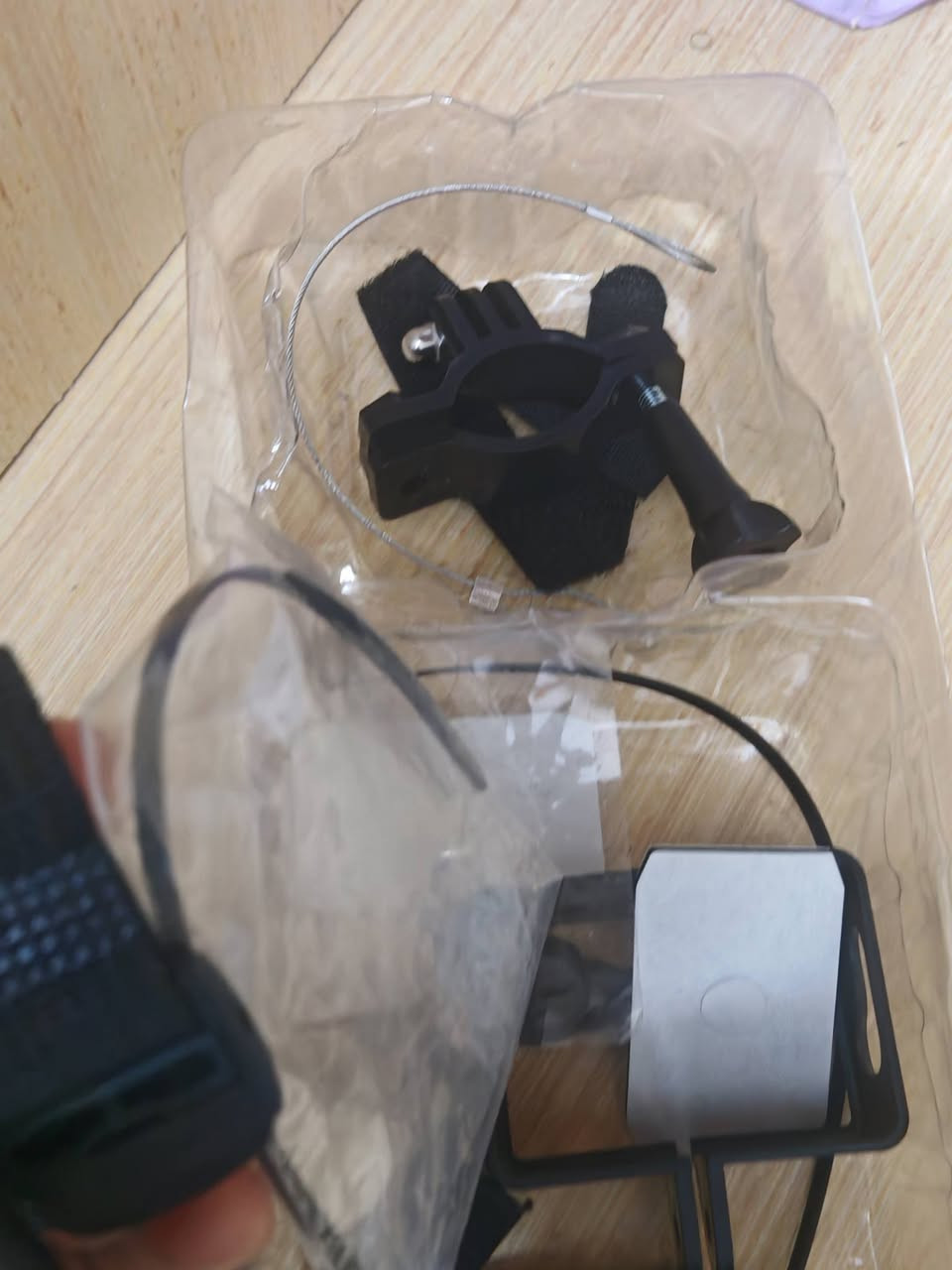 للبيع كامره خوذه  5kالصليه تصوير واضح هيه ومعتها سعر 50الف


**إذا كنت صاحب هذا الإعلان وتريد حذفه لأي سبب، رجاءا أرسل رسالة إلى الدعم الفني**