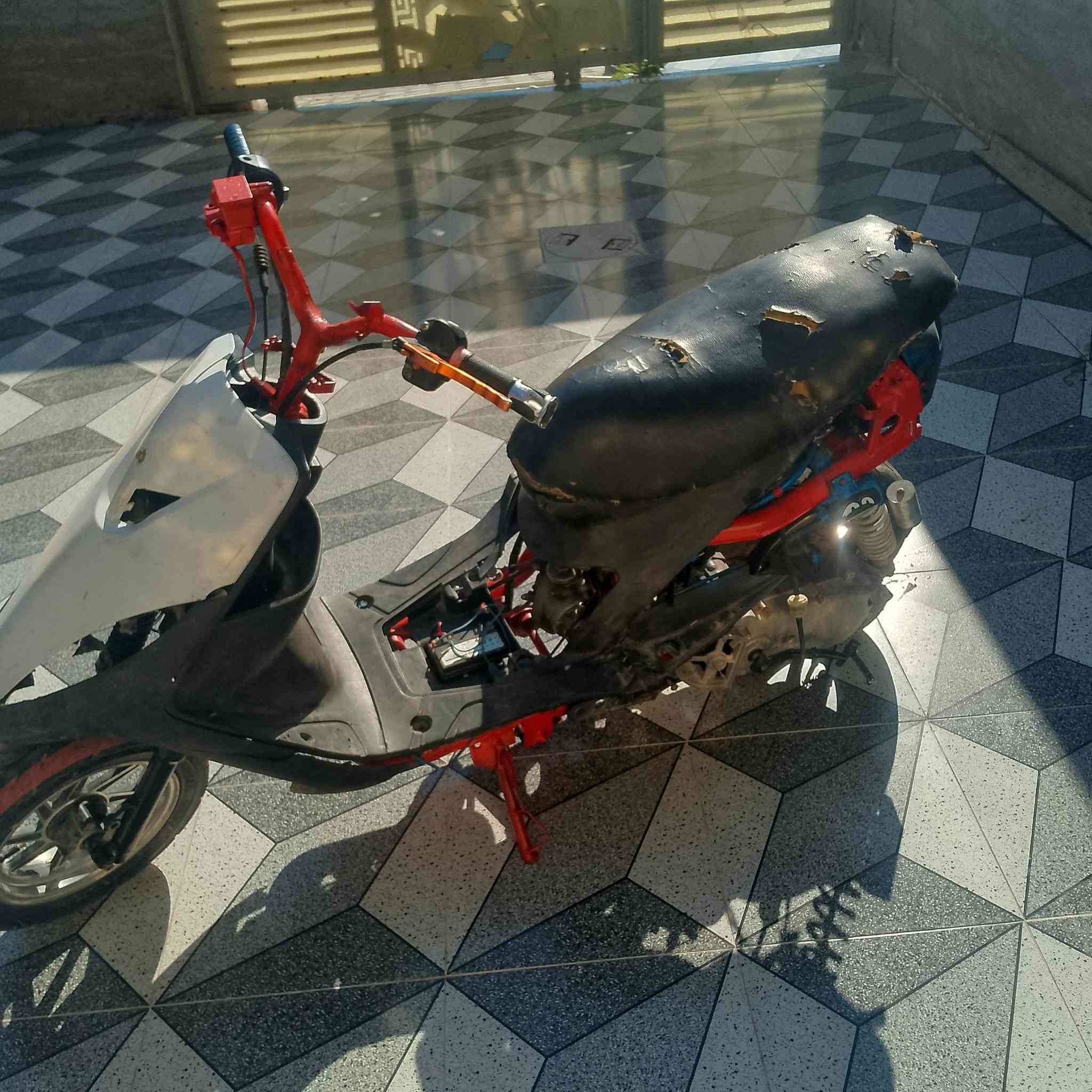 سلام عليكم دراجه ماكس عدله بوشه 49 مكينه نضيفه لا تبخير ولا تنقيص دراجه شلعه ومعدل مكاني كنعان سعرهه 325وبيهه مجال بس دراجه متروكه صار فتره ما طالع بيهه رادلهه ترتيب وشراي يجي خاص


**إذا كنت صاحب هذا الإعلان وتريد حذفه لأي سبب، رجاءا أرسل رسالة إلى الدعم الفني**