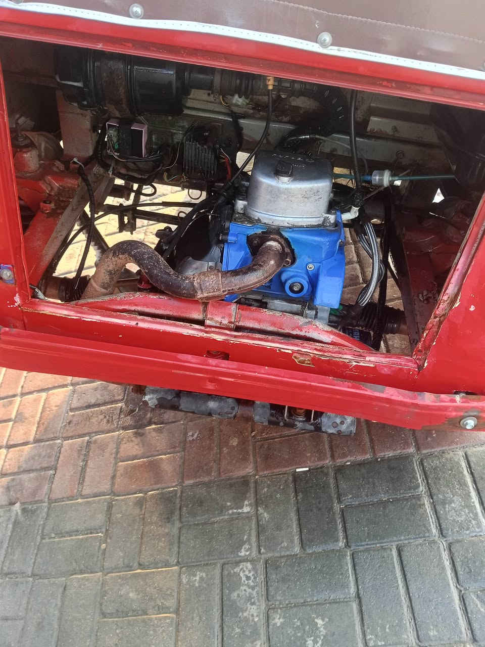 للبيع السعر 3 ونص وبيها مجال للطيبن المكان كربلاء الحولي 100 موديل 16 رقم وسنويه ***********
