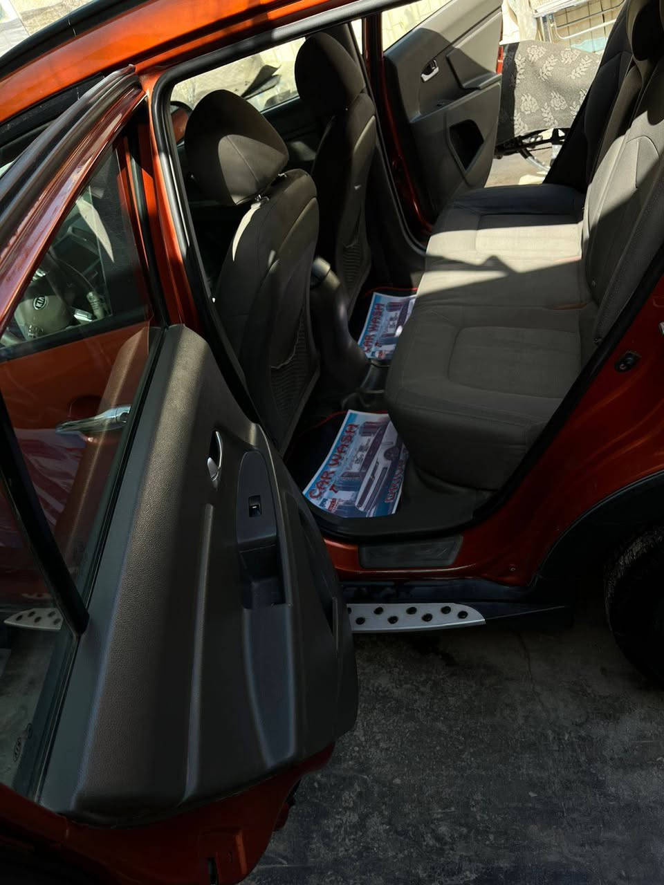 سلام عليكم
سبورتج ٢٠١٢ خليجي محرك ٢٠٠٠ دوش شاشه تحكمات ستيرن
السياره بأسمي
مكان الغزاليه
السعر ١٢٠$
***********
