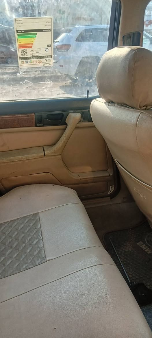 بي ام 735 كير مكينه تعبانات لاتبخير ولا دخان كير ينمر طبيعي بس بيه طبه امرار السياره مداور بسم ابوي حداديه 100بل100 دواخل حلوه او مروس راس براس بكير عادي السعر 40 ....***********
