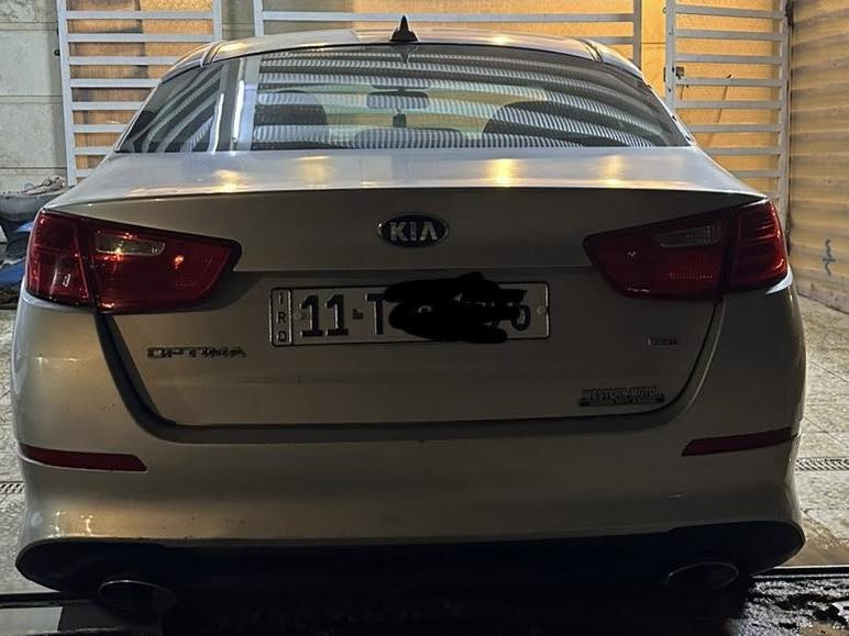 سلام عليكم اوبتمه موديل 2015 ماشيه 79 وارد امريكي بدون دواخل بيه باب امبدل ابلادي وباب الخلفي مصبوغ بدون معجون مكينه كير مكفول سياره جديده رقم بغداد دولي هزه جديده مكان بغداد شارع فلسطين  118معروض***********
