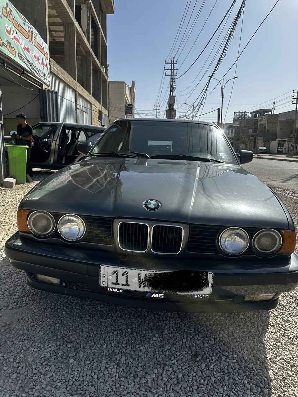 سلام عليكم 
#مراوس_فقط_بدون_بيع
525i_مفتوح 
ادامه كامله عليه شرط شلعه ومعدل صرف ماكو ضربه قويه ما بيه سياره بديه كلش حلو وما بيه كل نقص 
رقم بغداد ب اسمي مشروع وطني 
مراوس اريد هم بي ام بس ٨ سلندر 700/500 سويج ب سويج بدون فرق 
***********
