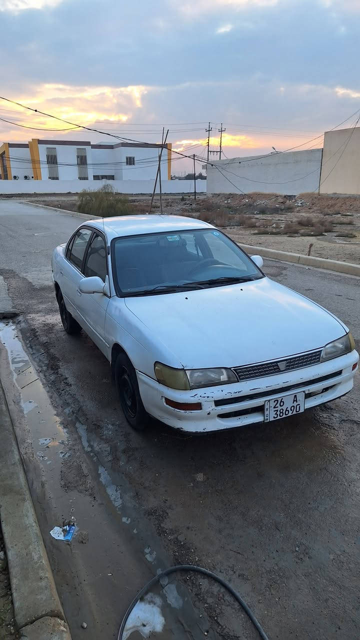 السلام عليكم كورلا موديل ٩٧ مكينة ١٨٠٠ المرغوب السيارة مامصبوغة على البلاد كير ومكينة مكفول وباسمي السعر ٤٦ وبيها مجال شوية المكان ديالى الزهيرات رقم الهاتف ***********
