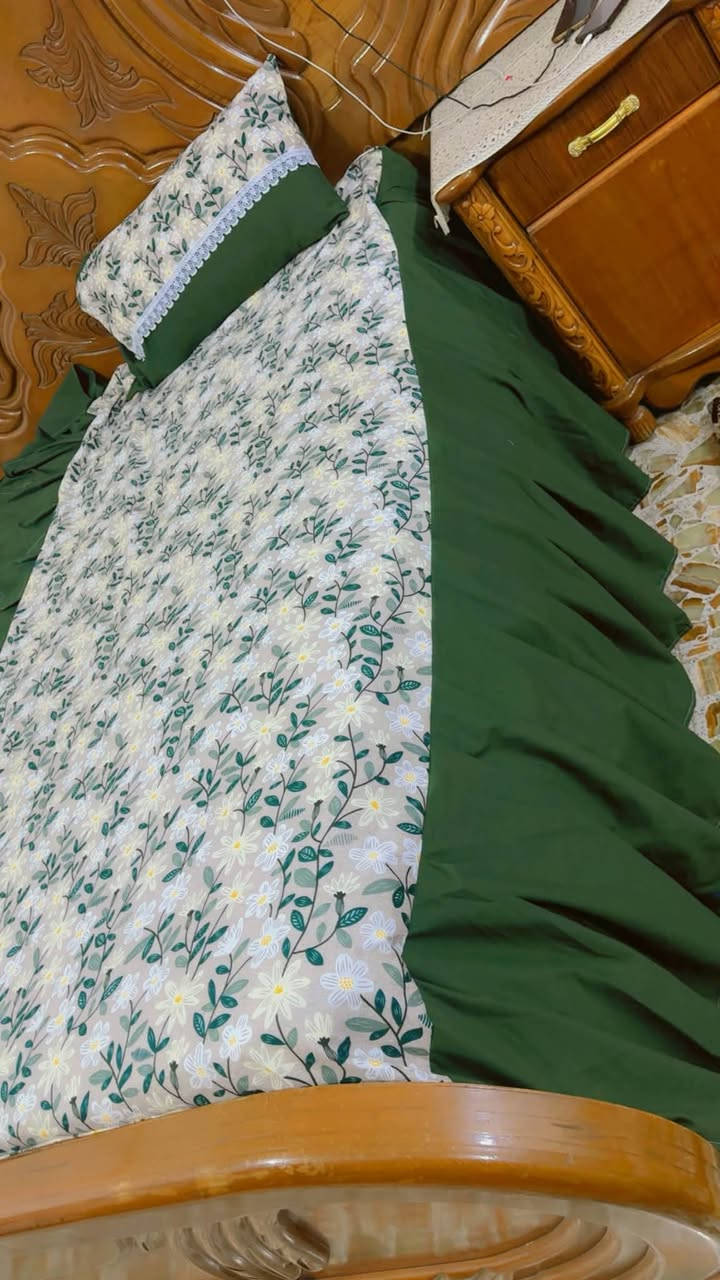 اختاري الموديل والباقي علينه
الحجز والاستفسار خاص 
عندب قماش مامخبط تفضلي خاص واختاري الالوان وانفذ حسب للطلب


**إذا كنت صاحب هذا الإعلان وتريد حذفه لأي سبب، رجاءا أرسل رسالة إلى الدعم الفني**