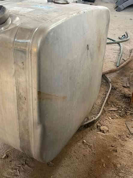 السلام عليكم تانكي سكانيه للبيع 200 لتر للاستفسار *********** مكان بصره اني مكلف بل نشر
