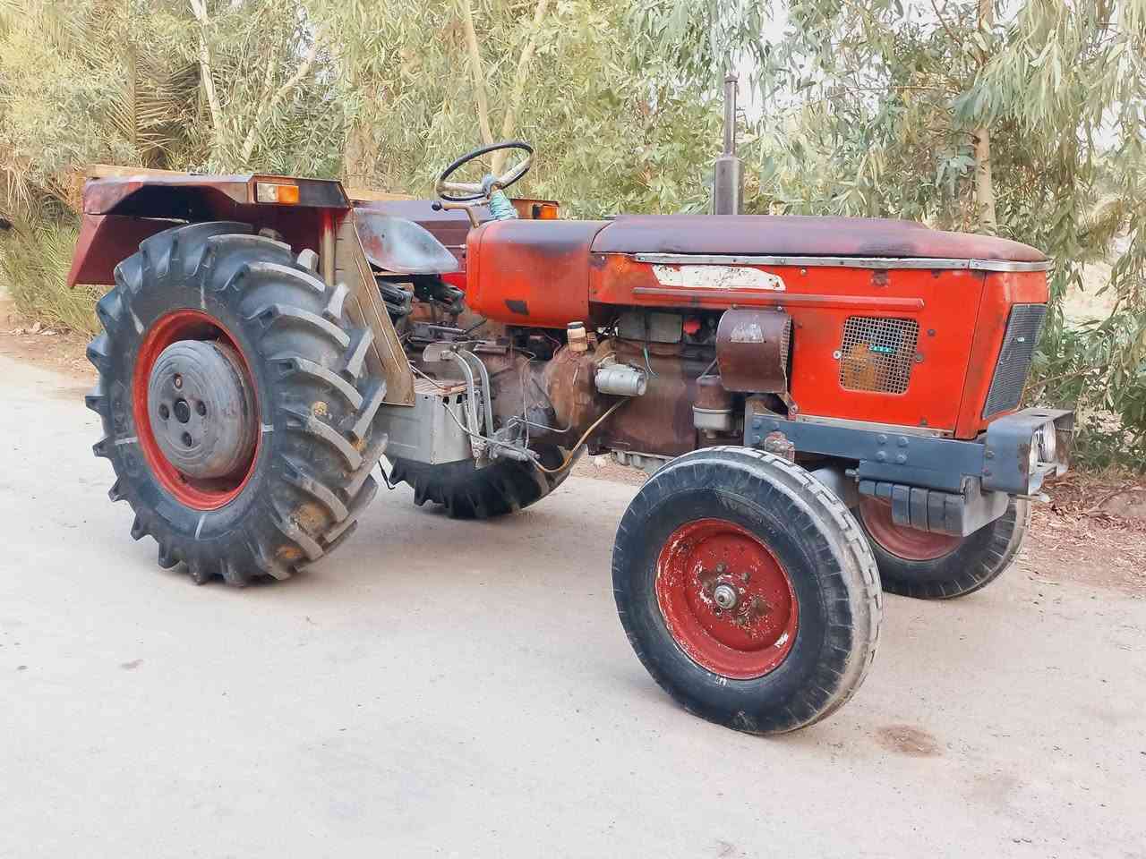 عنتر 90 ابلادي  باور ستيرن تخم تاير  صالنصه شركه، جوزه اكلج شركه ، شوته شركه  جاهزه من محرك هدروليك كير صدر كهربائيات كله نضيف  لاتنقيص ولاتبخير ،  كلشي ماوراهه ،  #العنوان -ميسان العماره ***********
