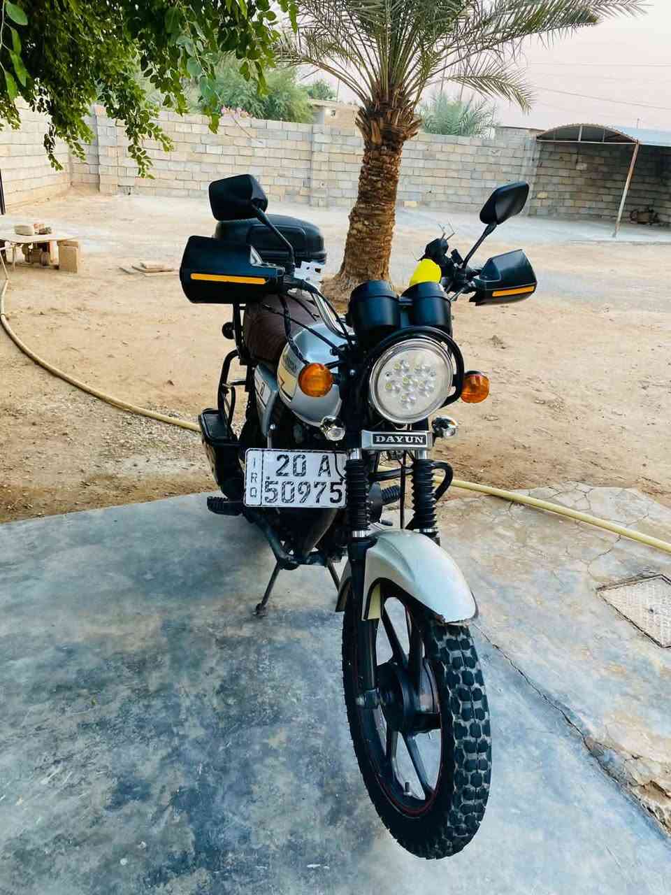 السلام عليكم دايوان موديل 20 دراجه نضيفه 
مرقمه ديالى 
لوحات نكليزي
تحويل مباشر مشروع وطني
ديالى شهربان 

‭0771 893 3317‬
