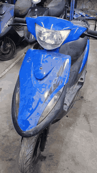 السلام عليكم دراجات مستعملة نضيف 
جدد واحد علة واحد ماكس على كلهن نكرة سلف بكل وقت
وناعمات ونضاف مكان بغداد البليات شارع الكهرباء ورشة بيت علوان  السعر 550 وبهن مجال الخاص مغلق رقم ‏‪***********‬‏
