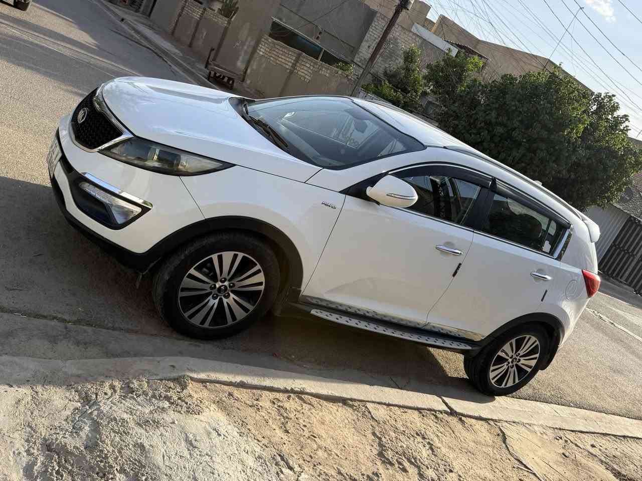 سلام عليكم
سبورتج موديل ٢٠١٦ خليجي كفاله

بدون صبغ تبريد قطعتين

بصمه تحكم محرك ٢٤٠٠دوش

رقم بغداد مكاني بغداد حي العامل 

سياره كلش نظيفه يرهم مراوس

سعر ١٥٣بيهه مجال 

هاتف ***********
