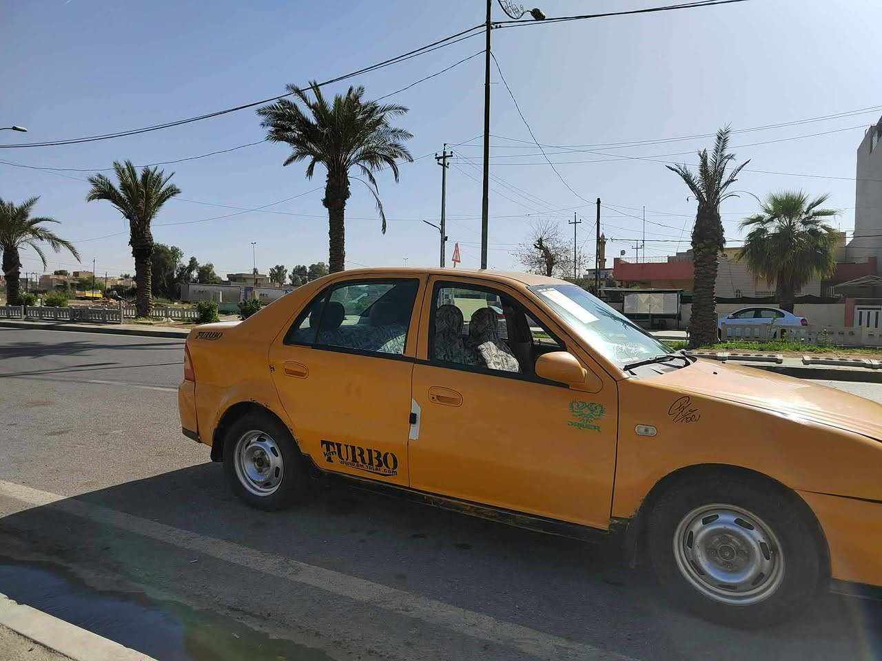 السلام عليكم، سياره سي كَي للبيع موديل ٢٠١٢ سعر السياره ٤٣$ وبيها مَجال قليل. ***********
