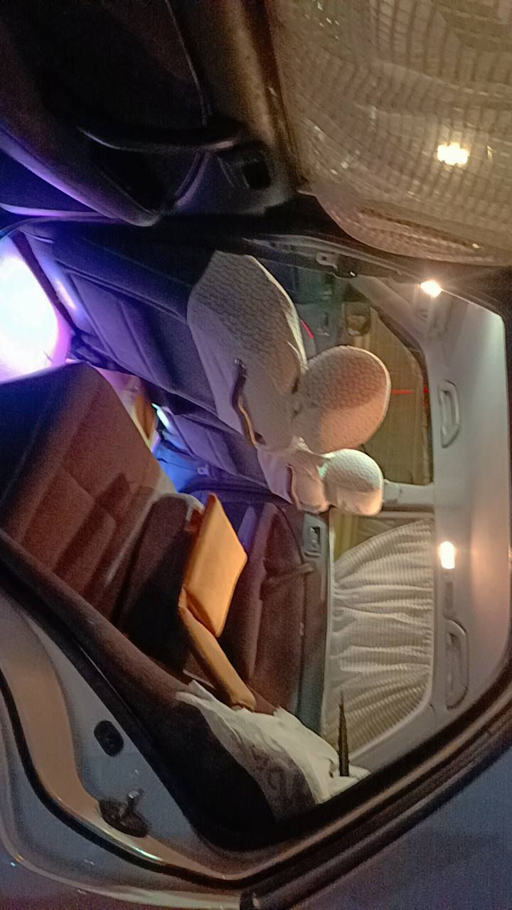 سلام عليكم راس الثور يسرى بلادي تكم رقم دولي صلاح الدين باسمي مراوس. 🔚كير عادي رياضي  🔜 كفاله من كصه  العنوان نجف الاشرف***********
