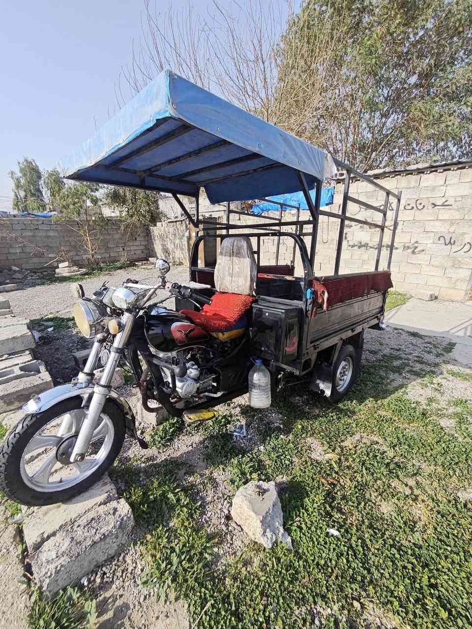 السلام عليكم ستوته للبيع بدون اوراق بس مكاتبه نظيفه كلش محرك 25 للبيع مليون و200 رقم***********
