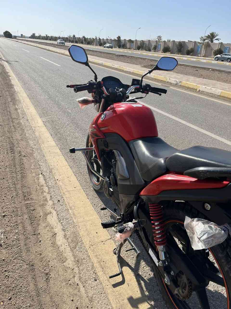 دراجة هاوجي للبيع موديل2021 مسجلة سنوية ولوحات السعر 16 ورقه ونص دراجة جديده ونضيفة ***********
