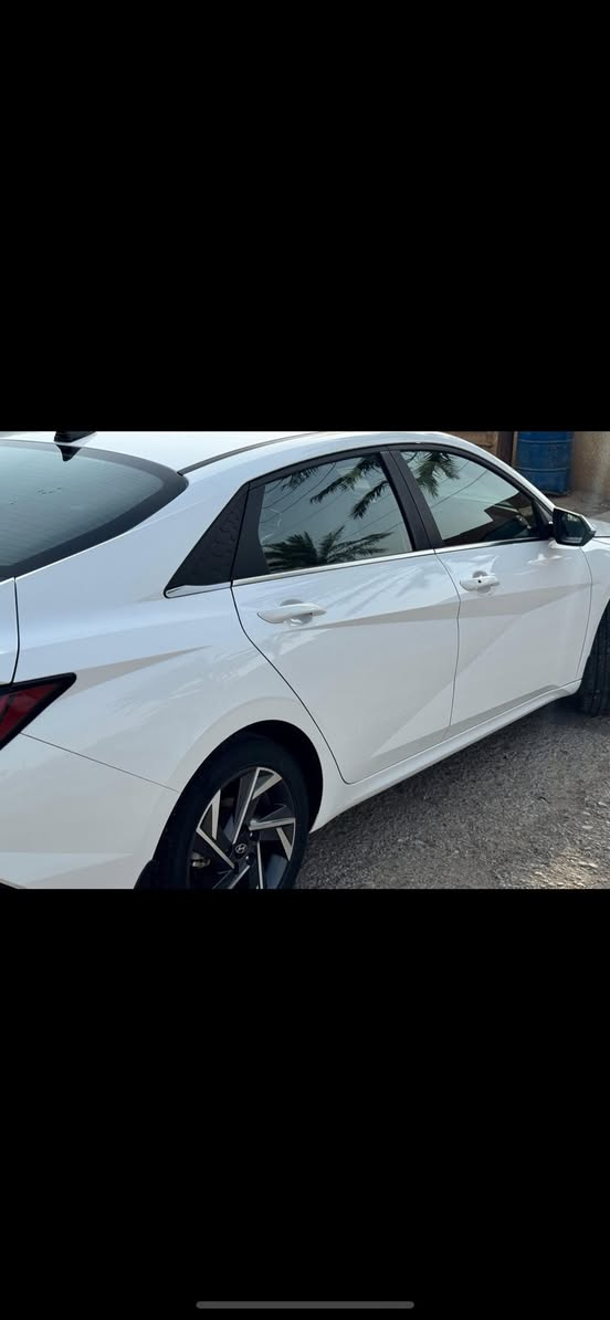 السلامً عليكم. النترا 2024 كوري اصل محرك 2000 فول مواصفات. فتحه بصمه تشغيل عن بعد كفاله عامه من البارد والصبغ والشخط. رقم بغداد تحويل ثاني يوم. ماشيه 43. ***********
