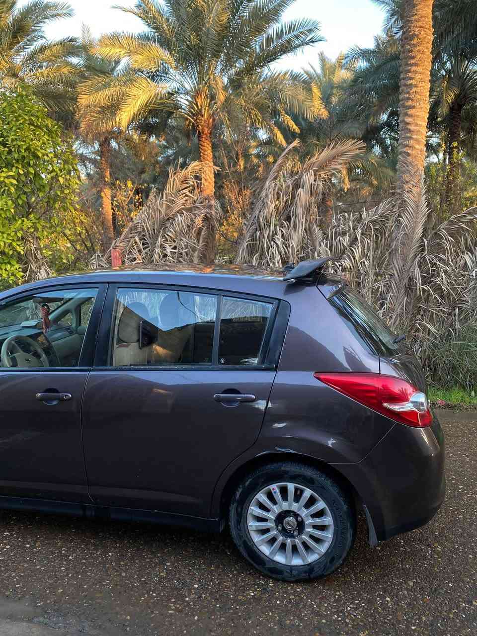 السلام عليكم
للبيع نيسان فيرسا ٢٠٠٨  رقم بغداد بأسمي سياره صبغ عام اثر جراد وبيها حادث من الامام سياره كير محرك كله مكفول تبريد ويل كب ٣ شاشات سياره كلش نظيفة السعر ٧٥ وبيها مجال بسيط مكان السياره بغداد
***********
***********
مكلف بالنشر
