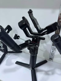 رونن البيع نضافة ٩٠ سعر ٢٠٠ 07721856420